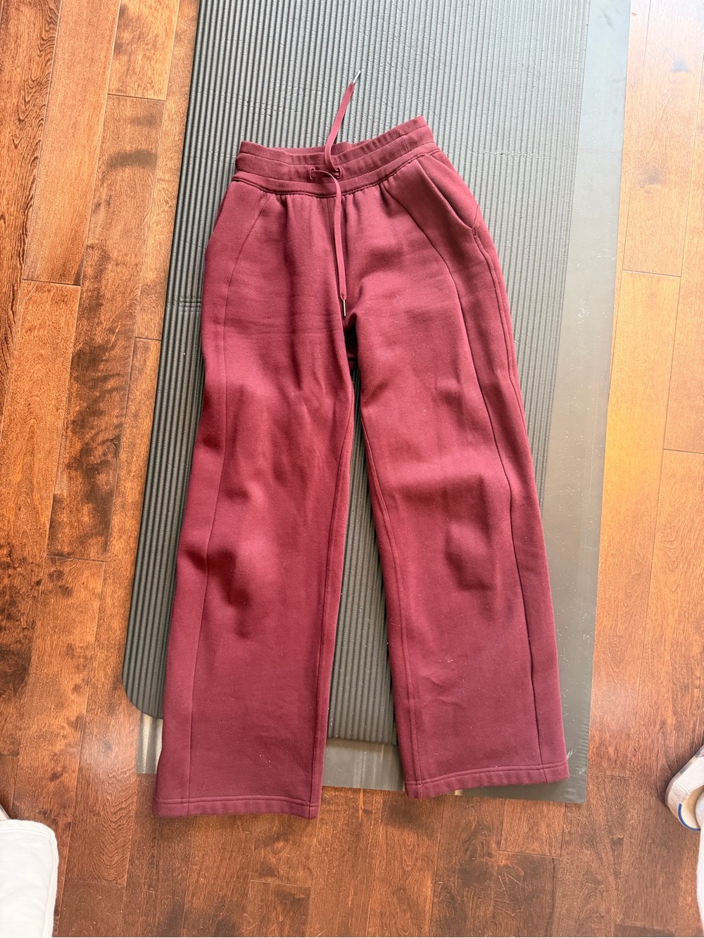 lululemon athletica Women's Scuba Wide-Leg Pant in Burgundy